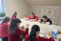 b50b3cf9-36d0-4da5-84aa-c357c8c3a8bd